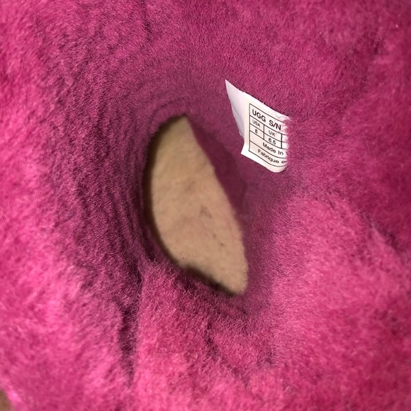 NWOT women’s ugg boots💕 RARE - Picture 3 of 7